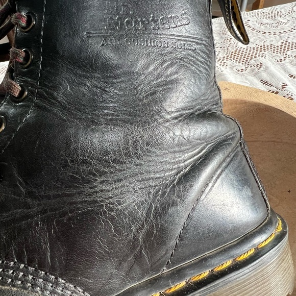 DOC MARTENS Vintage MIE black leather chunky platform sole lace-up combat boots - Picture 7 of 11